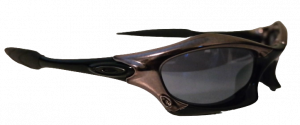 occhiali-neri-Oakley-federica-petri
